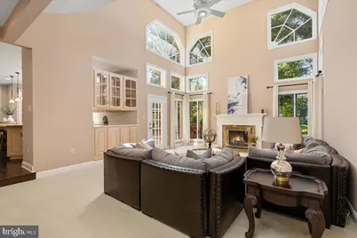 1358 Lake Forest Court, Reston, VA 20194 - Photo 20