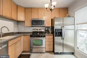 6500 Old Carriage Dr, Alexandria, VA 22315 - Photo 2