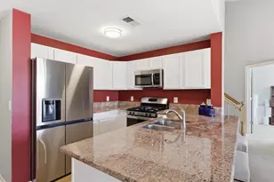11565 Cavalier Landing Ct, Fairfax, VA 22030 - Photo 4