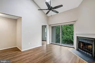 7729 Inversham Dr, Falls Church, VA 22042 - Photo 4