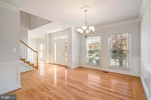 2038 Madrillon Rd, Vienna, VA 22182 - Photo 4