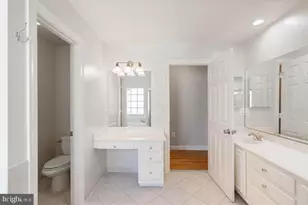 2038 Madrillon Rd, Vienna, VA 22182 - Photo 34