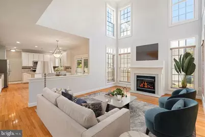 2038 Madrillon Road, Vienna, VA 22182 - Photo 18