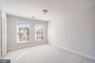 2038 Madrillon Rd, Vienna, VA 22182 - Photo 24