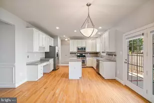 2038 Madrillon Rd, Vienna, VA 22182 - Photo 12