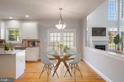 2038 Madrillon Road, Vienna, VA 22182 - Photo 10
