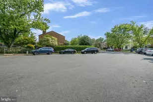 3375 Ardley Ct, Falls Church, VA 22041 - Photo 6