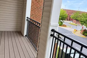 12958 Centre Park Cir, Herndon, VA 20171 - Photo 14