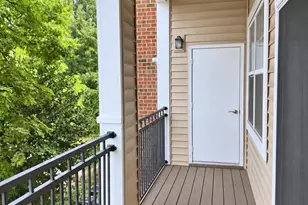 12958 Centre Park Cir, Herndon, VA 20171 - Photo 12