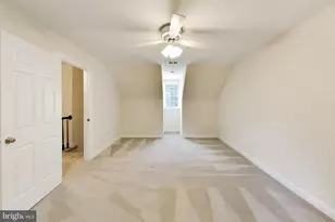 9425 Goldfield Ln, Burke, VA 22015 - Photo 46