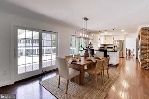 9425 Goldfield Ln, Burke, VA 22015 - Photo 24