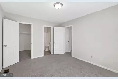 10851 Oak Green Court, Burke, VA 22015 - Photo 22