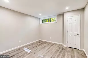 2246 White Cornus Ln, Reston, VA 20191 - Photo 20
