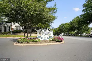 12160 Penderview Ln, Fairfax, VA 22033 - Photo 1
