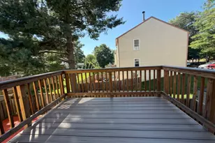 5406 New London Park Dr, Fairfax, VA 22032 - Photo 14