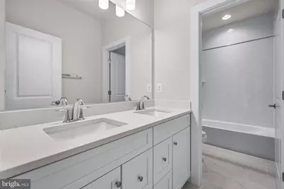 7505 Magarity Road, Falls Church, VA 22043 - Photo 48