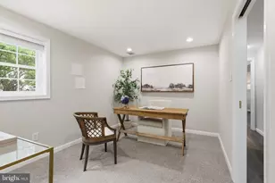 7113 Hadlow Ct, Springfield, VA 22152 - Photo 24