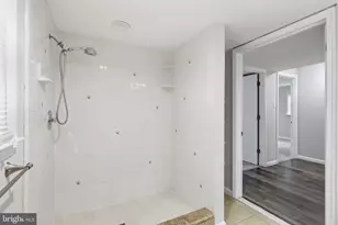 7113 Hadlow Ct, Springfield, VA 22152 - Photo 28