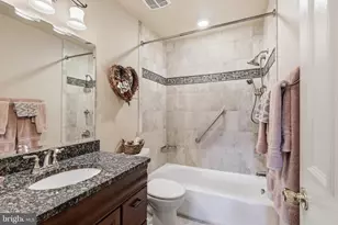 11411 Orchard Green Ct, Reston, VA 20190 - Photo 24