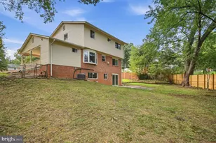 8608 Parliament Dr, Springfield, VA 22151 - Photo 4