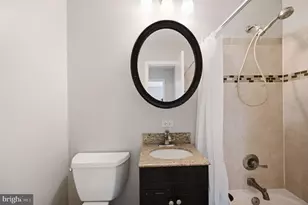 8608 Parliament Dr, Springfield, VA 22151 - Photo 24
