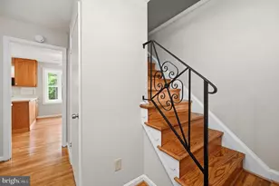 8608 Parliament Dr, Springfield, VA 22151 - Photo 12