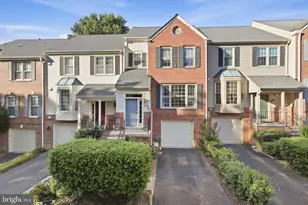 9364 Peter Roy Ct, Burke, VA 22015 - Photo 32