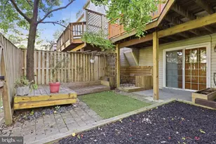 9364 Peter Roy Ct, Burke, VA 22015 - Photo 30