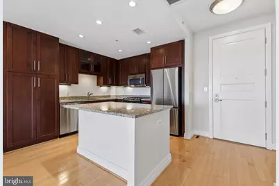 8220 Crestwood Heights Drive #1102, McLean, VA 22102 - Photo 6