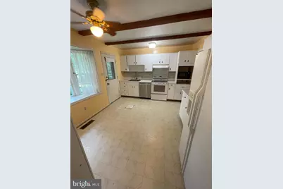 [Address not provided], Vienna, VA 22182 - Photo 6