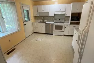 [Address not provided], Vienna, VA 22182 - Photo 6