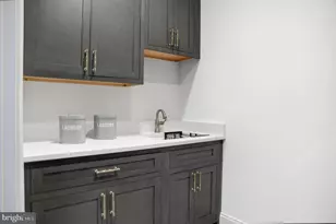 6405 Olmi Landrith Dr, Alexandria, VA 22307 - Photo 48