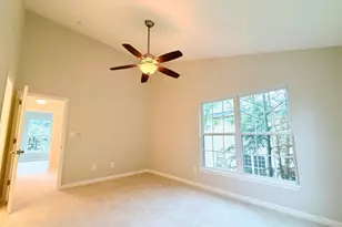 1274 Vintage Pl, Reston, VA 20194 - Photo 16