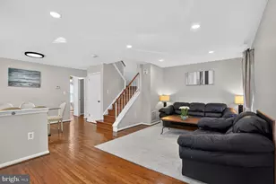 5851 Waterdale, Centreville, VA 20121 - Photo 6