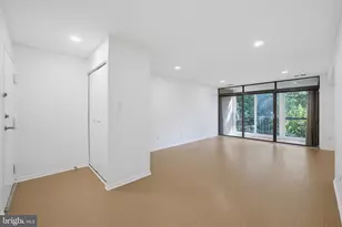 1657 Parkcrest Cir, Reston, VA 20190 - Photo 10
