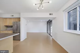 1657 Parkcrest Cir, Reston, VA 20190 - Photo 12