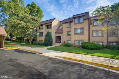 1657 Parkcrest Circle #201, Reston, VA 20190 - Photo 26