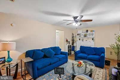 3352 Woodburn Road #21, Annandale, VA 22003 - Photo 4