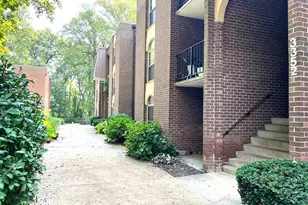 3352 Woodburn Rd, Annandale, VA 22003 - Photo 1