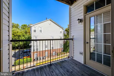 11575 Cavalier Landing Court #301, Fairfax, VA 22030 - Photo 4