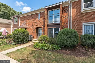 3743 Persimmon Circle, Fairfax, VA 22031 - Photo 2