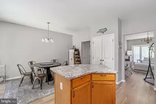 9626 Eaton Woods Pl, Lorton, VA 22079 - Photo 14