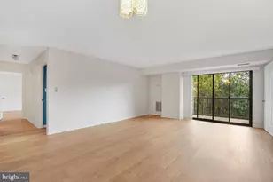 3800 Powell Ln, Falls Church, VA 22041 - Photo 2