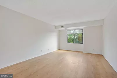3800 Powell Lane #619, Falls Church, VA 22041 - Photo 14