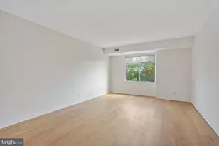 3800 Powell Ln, Falls Church, VA 22041 - Photo 14