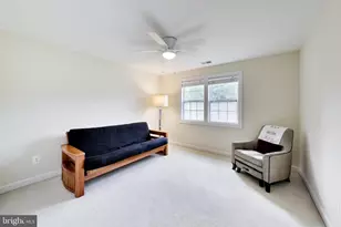 7126 Wayne Dr, Annandale, VA 22003 - Photo 20