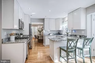 2521 Fowlers Ln, Reston, VA 20191 - Photo 6
