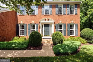 6854 Corder Ln, Lorton, VA 22079 - Photo 6