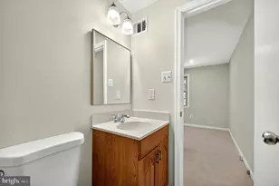 8227 Goldstream Ct, Vienna, VA 22182 - Photo 28