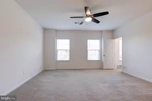13776 Earhart Cir, Herndon, VA 20171 - Photo 28